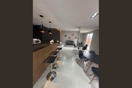 Apartamento à venda com 43m², 2 quartos e 1 vaga Apartamento à venda com 43m², 2 quartos e 1 vagaÁrea externa