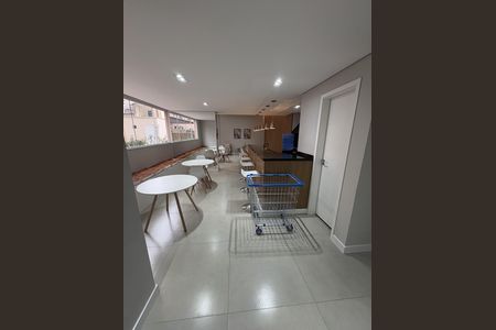 Apartamento à venda com 43m², 2 quartos e 1 vaga Apartamento à venda com 43m², 2 quartos e 1 vagaÁrea externa