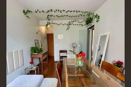 Apartamento à venda com 2 quartos, 80m² em Sagrada Família, Belo Horizonte
