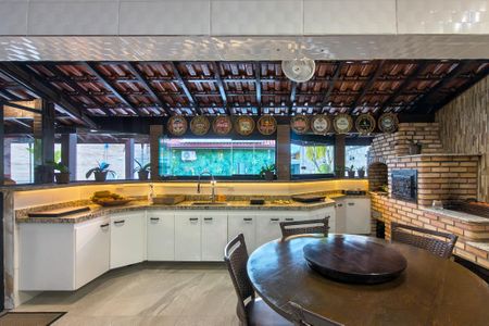 Casa para alugar com 500m², 4 quartos e 4 vagas Casa para alugar com 500m², 4 quartos e 4 vagasChurrasqueira