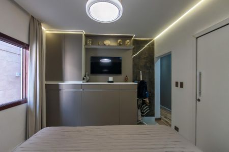 Casa para alugar com 500m², 4 quartos e 4 vagas