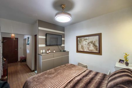 Casa para alugar com 500m², 4 quartos e 4 vagas Casa para alugar com 500m², 4 quartos e 4 vagasSuite 2
