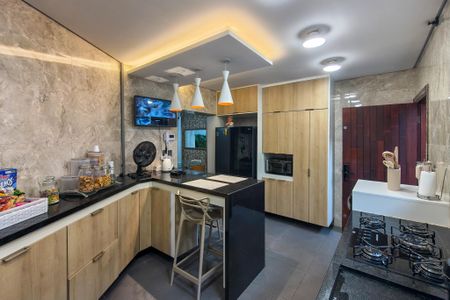 Casa para alugar com 500m², 4 quartos e 4 vagas Casa para alugar com 500m², 4 quartos e 4 vagasCozinha