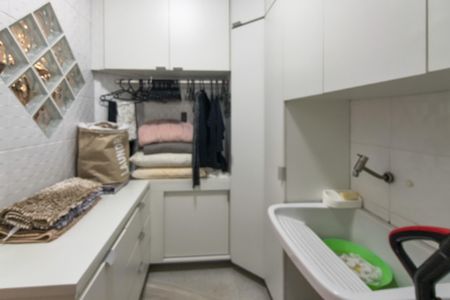 Casa para alugar com 500m², 4 quartos e 4 vagas Casa para alugar com 500m², 4 quartos e 4 vagasÁrea de serviço