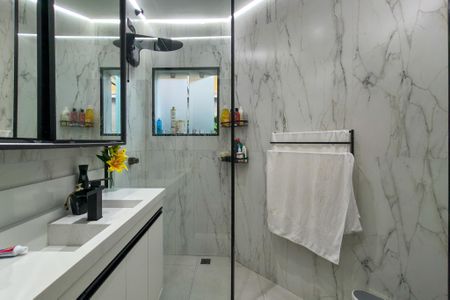 Casa para alugar com 500m², 4 quartos e 4 vagas Casa para alugar com 500m², 4 quartos e 4 vagasBanheiro