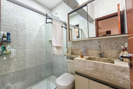 Casa para alugar com 500m², 4 quartos e 4 vagas Casa para alugar com 500m², 4 quartos e 4 vagasBanheiro da suite