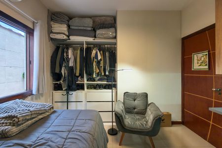 Casa para alugar com 500m², 4 quartos e 4 vagas Casa para alugar com 500m², 4 quartos e 4 vagasQuarto 2