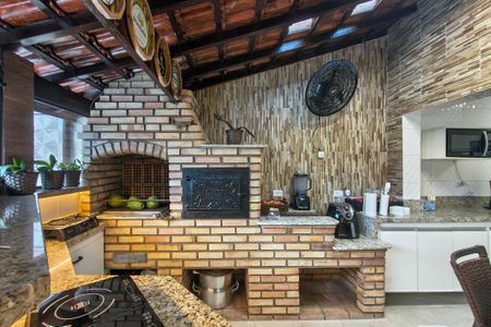 Casa para alugar com 500m², 4 quartos e 4 vagas Casa para alugar com 500m², 4 quartos e 4 vagasChurrasqueira