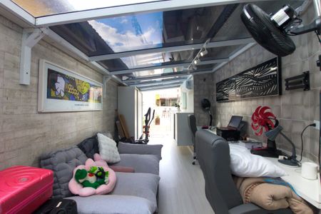 Casa para alugar com 500m², 4 quartos e 4 vagas Casa para alugar com 500m², 4 quartos e 4 vagasEscritório