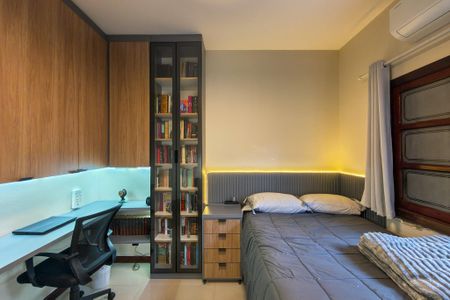 Casa para alugar com 500m², 4 quartos e 4 vagas Casa para alugar com 500m², 4 quartos e 4 vagasQuarto 2