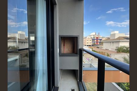 Apartamento para alugar com 60m², 2 quartos e 1 vagaVaranda