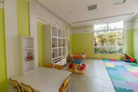 Apartamento à venda com 2 quartos, 78m² em Alphaville Industrial, Barueri