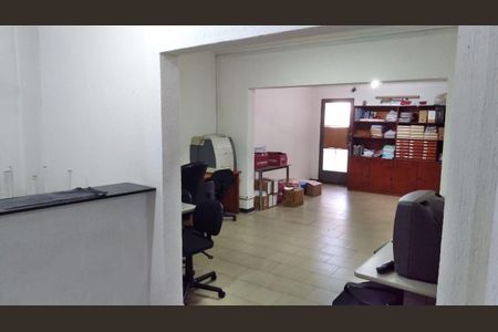 Casa à venda com 3 quartos, 172m² em Vila Barreto, São Paulo