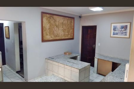 Casa à venda com 3 quartos, 172m² em Vila Barreto, São Paulo