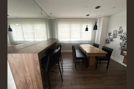 Apartamento à venda com 2 quartos, 104m² em Vila Romana, São Paulo