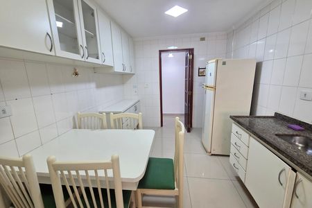 Apartamento para alugar com 70m², 2 quartos e 1 vaga Apartamento para alugar com 70m², 2 quartos e 1 vagaCozinha
