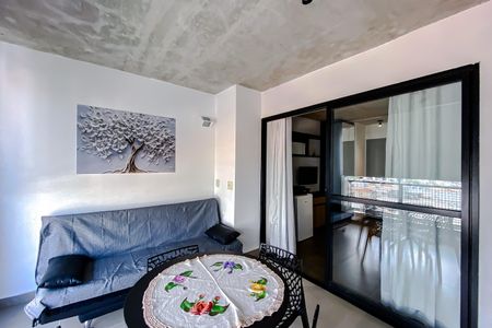 Apartamento para alugar com 30m², 1 quarto e 1 vaga Apartamento para alugar com 30m², 1 quarto e 1 vagaVaranda