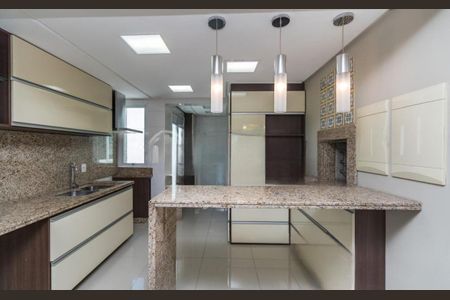 Foto 11 de apartamento à venda com 3 quartos, 105m² em Petrópolis, Porto Alegre