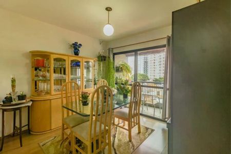 Apartamento para alugar com 90m², 3 quartos e 1 vagaFoto 02