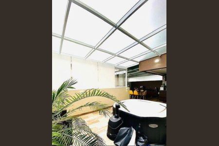 Apartamento à venda com 96m², 2 quartos e 2 vagas
