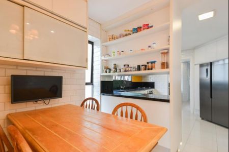 Apartamento à venda com 405m², 5 quartos e 4 vagas