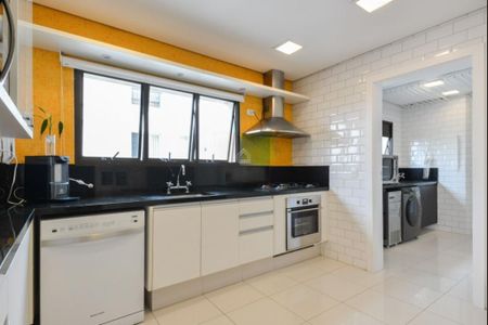 Apartamento à venda com 405m², 5 quartos e 4 vagas