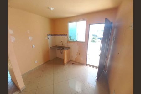 Casa à venda com 220m², 4 quartos e 2 vagas