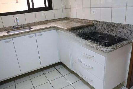 Casa à venda com 200m², 3 quartos e 2 vagas Casa à venda com 200m², 3 quartos e 2 vagasFoto 26
