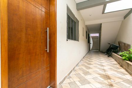 Apartamento para alugar com 37m², 2 quartos e sem vaga Apartamento para alugar com 37m², 2 quartos e sem vagaÁrea comum - Entrada