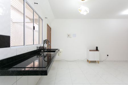 Apartamento para alugar com 37m², 2 quartos e sem vaga Apartamento para alugar com 37m², 2 quartos e sem vagaCozinha