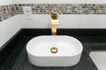 Apartamento para alugar com 37m², 2 quartos e sem vaga Apartamento para alugar com 37m², 2 quartos e sem vagaBanheiro