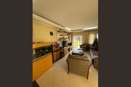 Casa à venda com 3 quartos, 213m² em Vila America, São Paulo