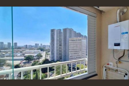 Apartamento à venda com 2 quartos, 37m² em Lapa de Baixo, São Paulo