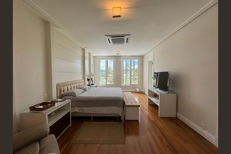 Casa de condomínio à venda com 846m², 6 quartos e 9 vagas