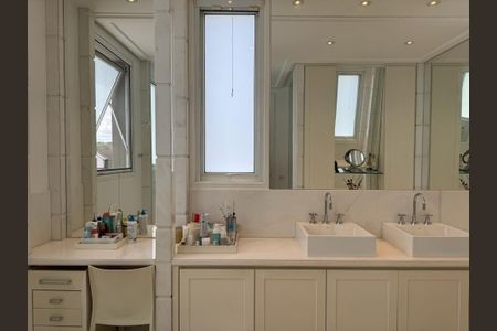 Casa de condomínio à venda com 846m², 6 quartos e 9 vagas