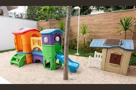 Apartamento à venda com 2 quartos, 92m² em Vila Romana, São Paulo