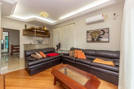 Casa à venda com 3 quartos, 432m² em Vila America, São Paulo