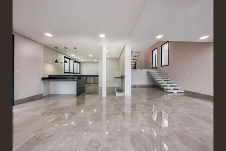 Casa de Condomínio à venda com 3 quartos, 310m² em Residencial Tres (Alphaville), Santana de Parnaíba