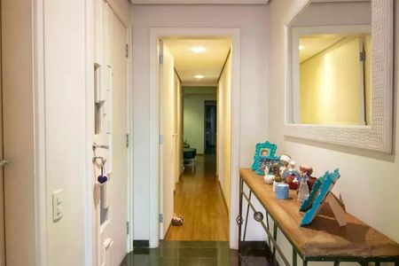 Apartamento à venda com 223m², 4 quartos e 3 vagas