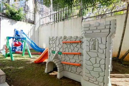 Apartamento à venda com 223m², 4 quartos e 3 vagas