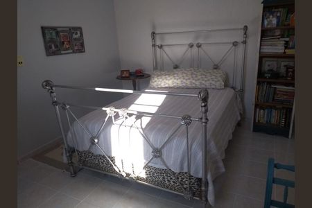 Casa à venda com 2 quartos, 90m² em Vila Nelson, São Paulo