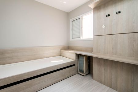 Casa à venda com 74m², 2 quartos e 1 vaga
