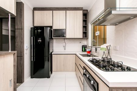 Casa à venda com 74m², 2 quartos e 1 vaga
