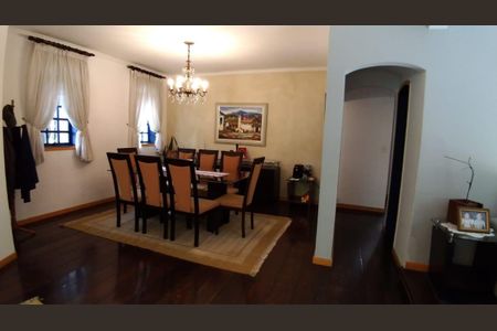 Casa de Condomínio à venda com 3 quartos, 332m² em Residencial Tres (Alphaville), Santana de Parnaíba