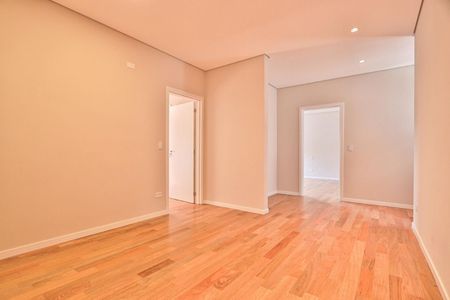 Casa de condomínio à venda com 364m², 4 quartos e 6 vagas