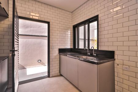 Casa de condomínio à venda com 364m², 4 quartos e 6 vagas