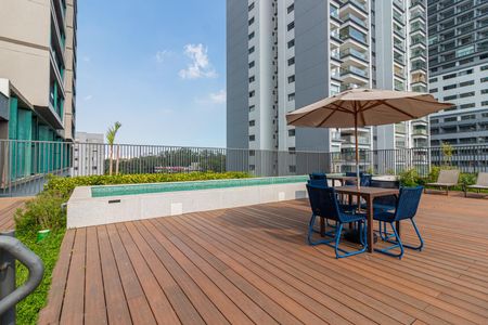 Apartamento à venda com 31m², 1 quarto e sem vaga