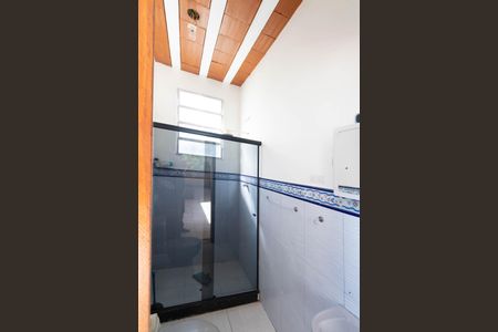 Casa para alugar com 250m², 4 quartos e 2 vagas Casa para alugar com 250m², 4 quartos e 2 vagasBanheiro de serviço