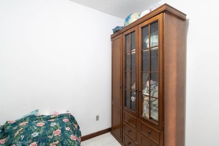 Casa para alugar com 250m², 4 quartos e 2 vagas Casa para alugar com 250m², 4 quartos e 2 vagasQuarto 1
