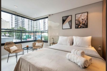 Apartamento à venda com 26m², 1 quarto e sem vaga